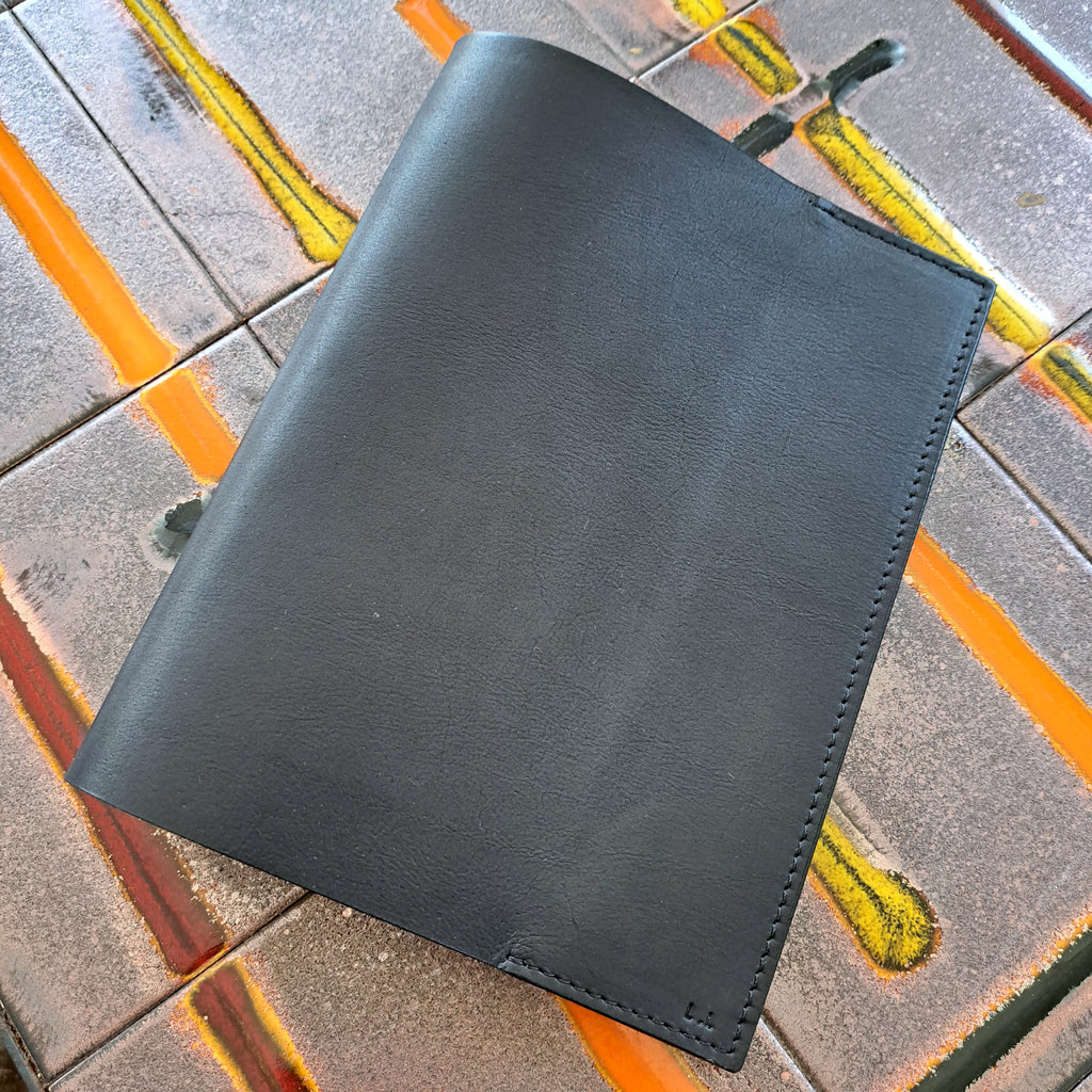 Couvre Livre cuir - Monsieur J 