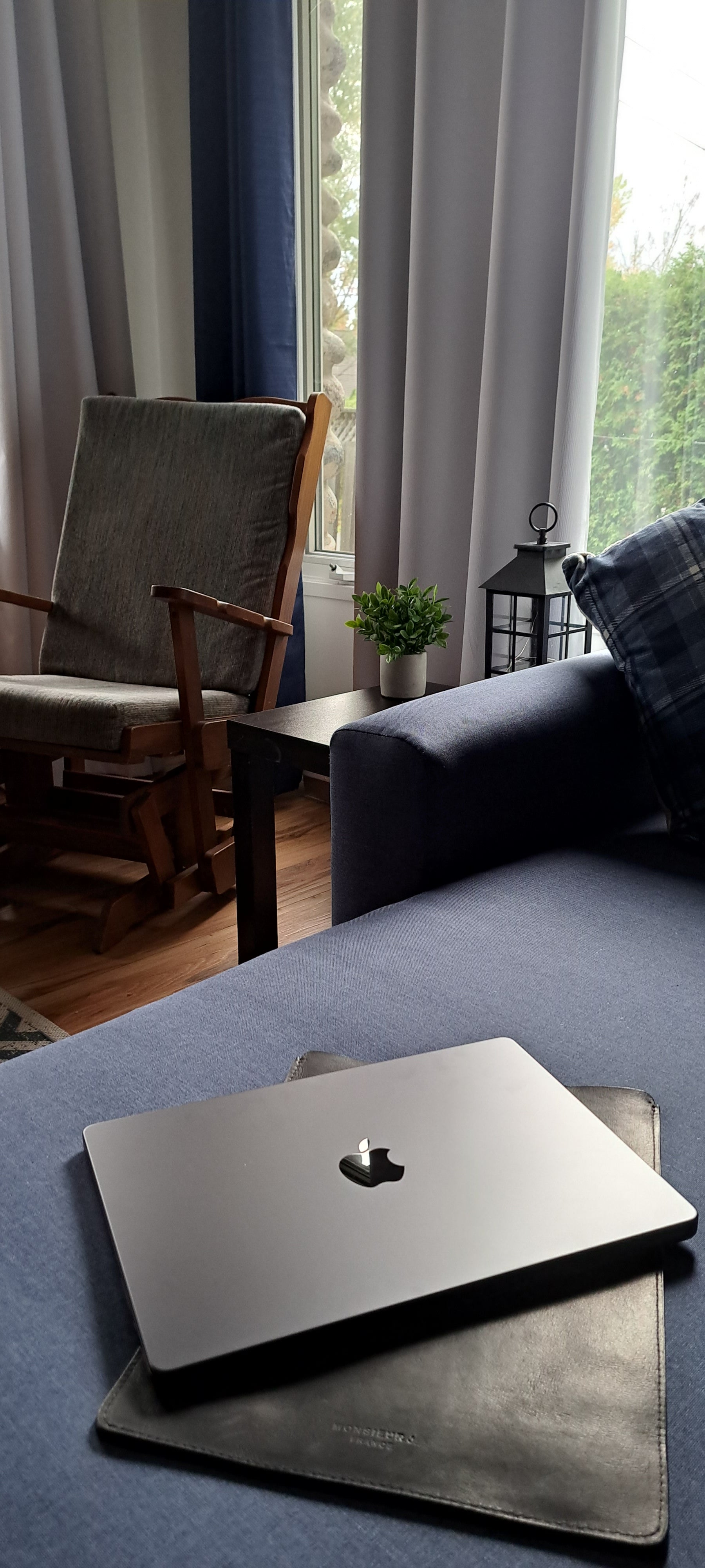 Pochette Macbook - Monsieur J 