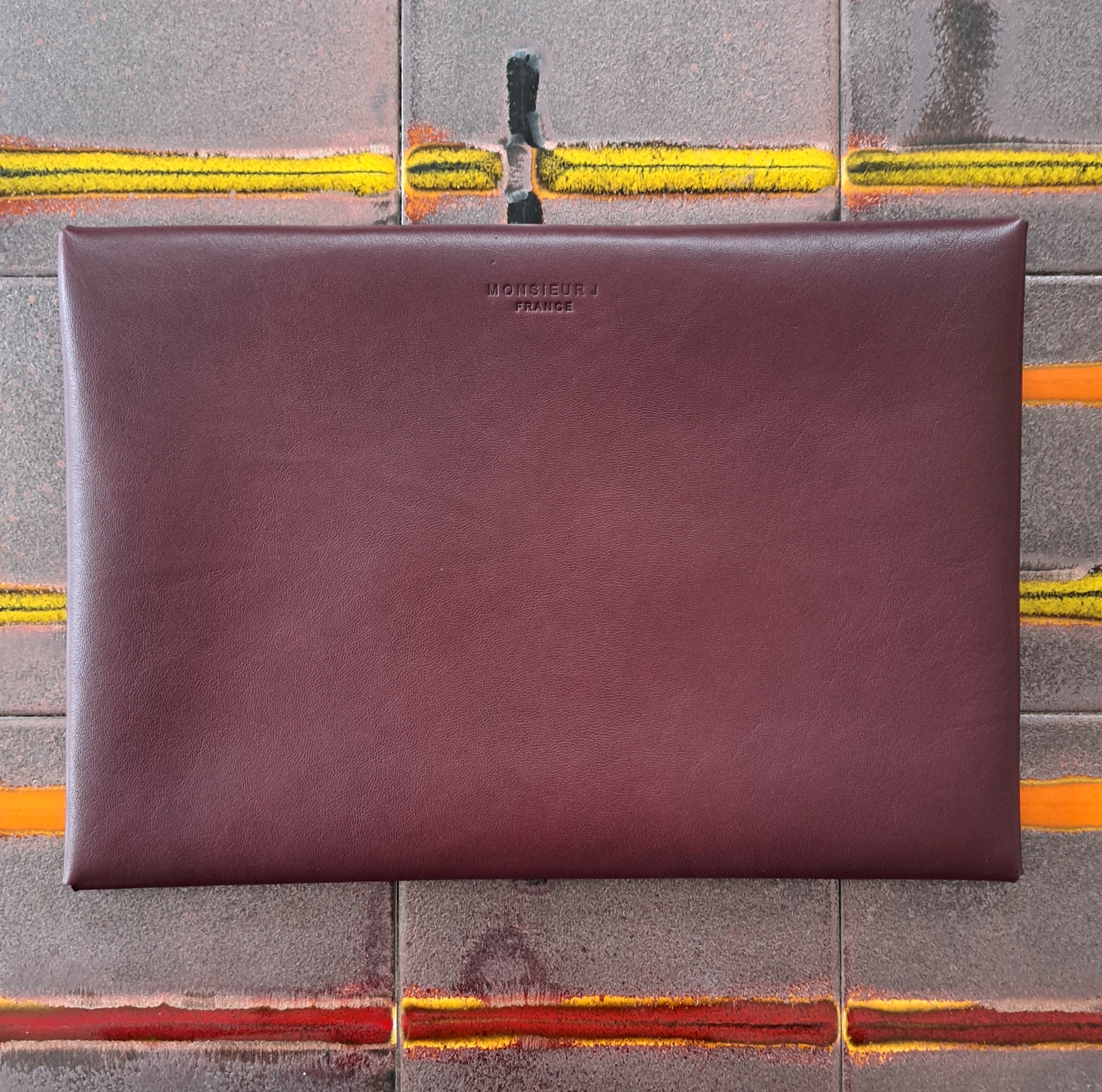 Housse Macbook cuir - Monsieur J 