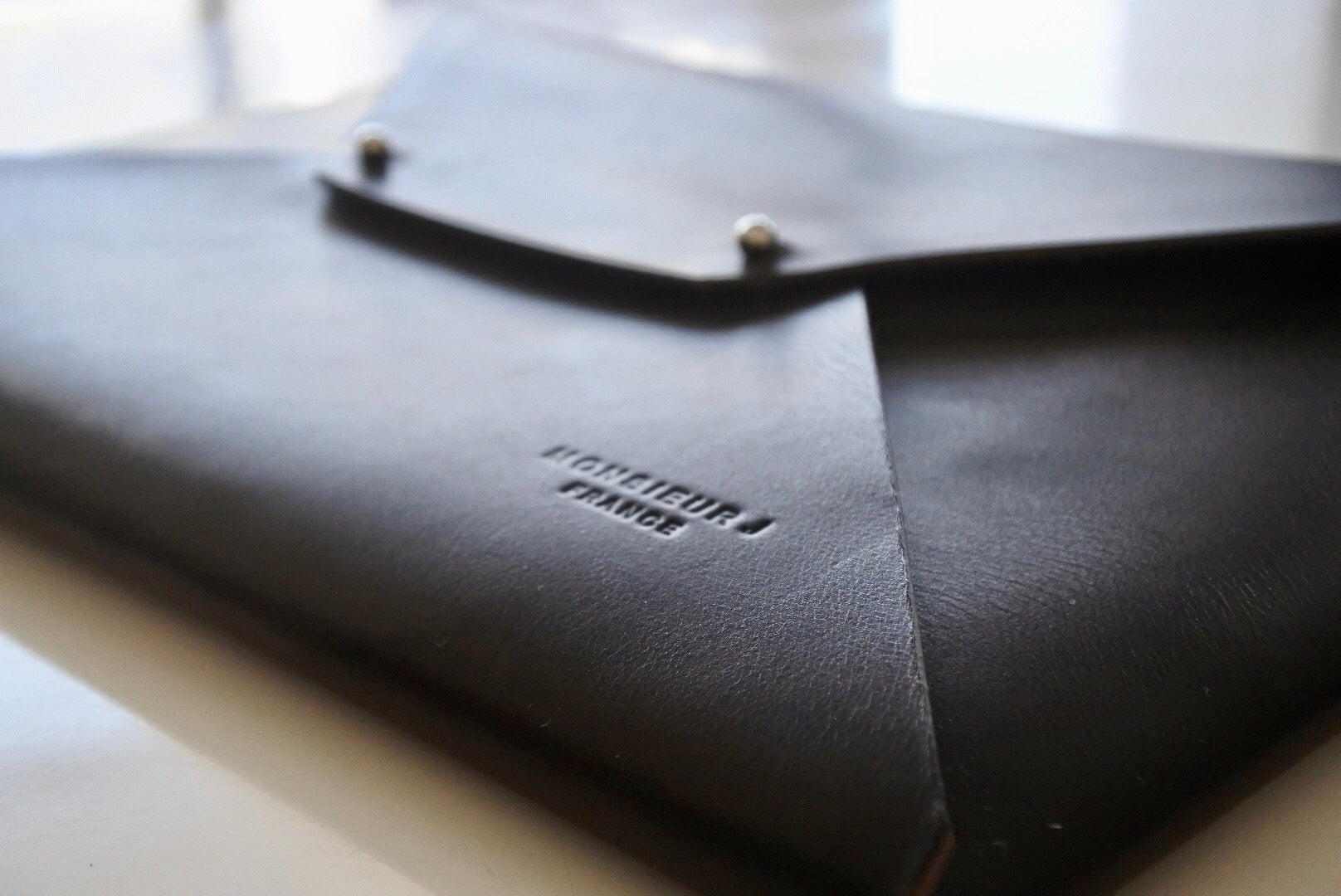 Pochette Icône XL - Monsieur J 