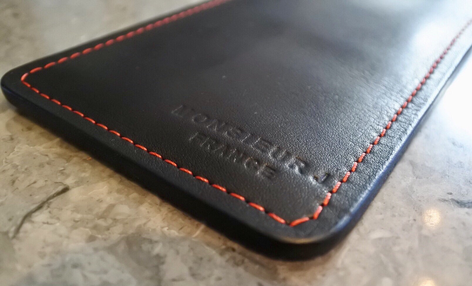 Étui Smartphone - Monsieur J 